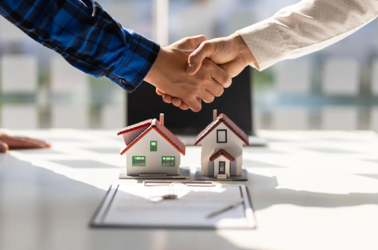 Maximizing Real Estate Strategy using Mobile Insights