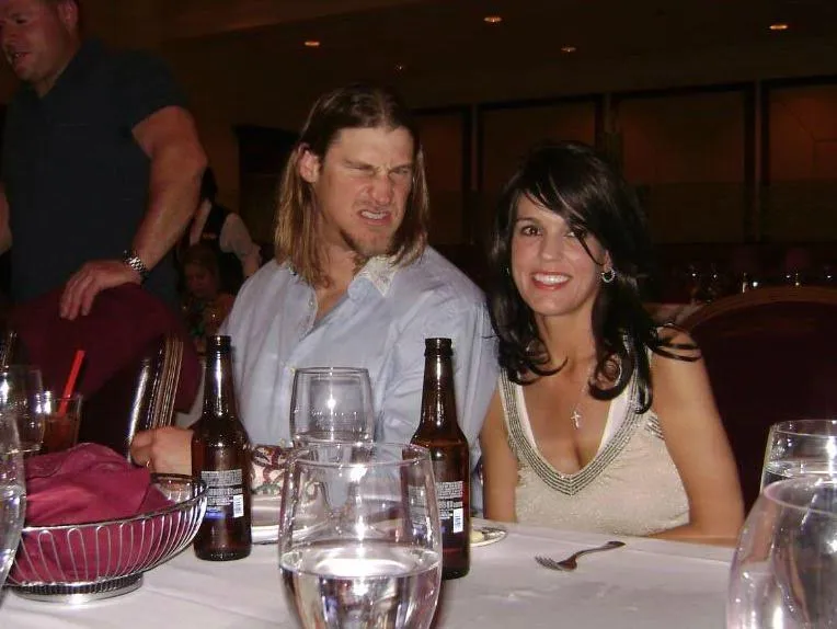 Who is Dan Campbell Wife