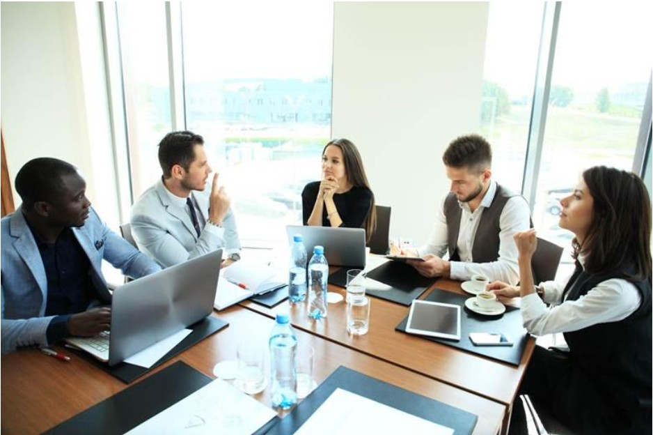 Behind the Scenes of Successful Online Casino Entrepreneurs