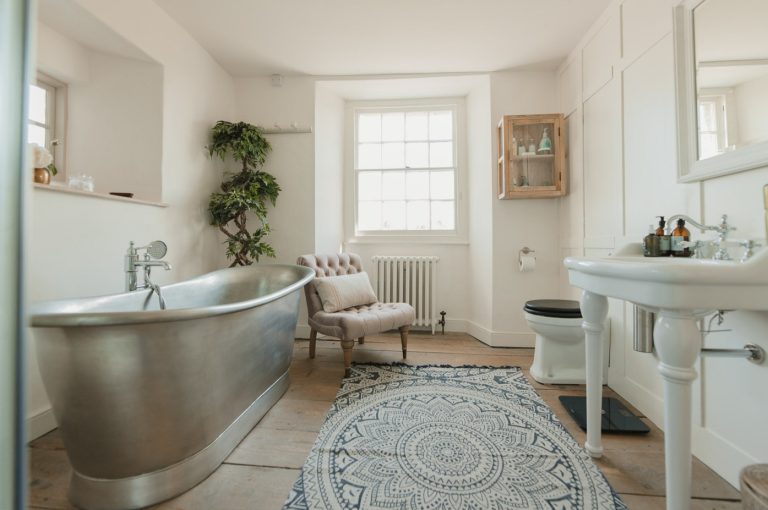 How to Blend Bathroom Conversions and Hardwood Flooring into One Beautiful Remodel
