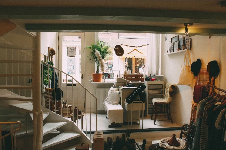 Junk Removal in Queens: How to Declutter Before Selling Your Home