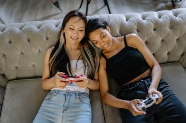 How Online Gaming Brings Together Players Across Borders